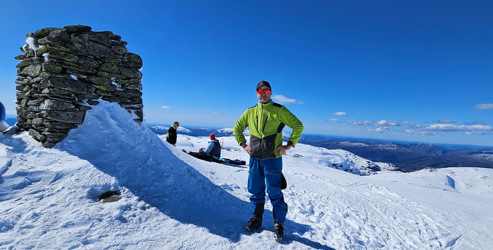 Skitur Tveitakvitingen (1299 moh) fra Furedalen på Kvamskogen