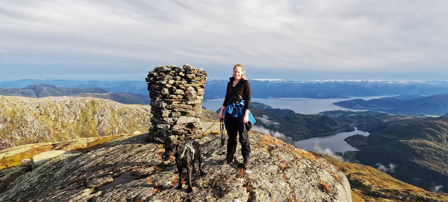 Fjelltur til Skrott 1320 moh fra Fitjadalen i Øystese – fjellturer i Kvam