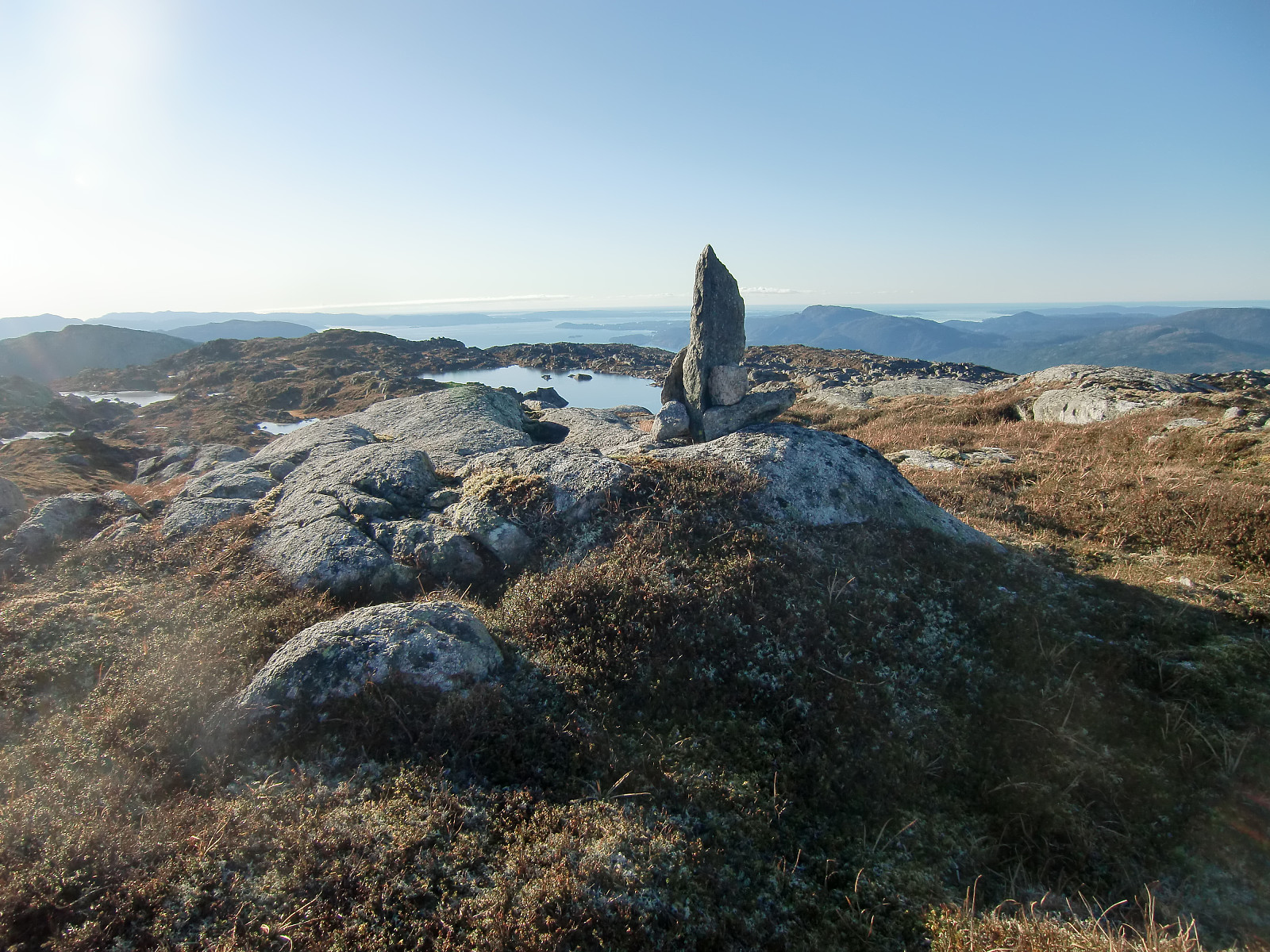 Austre Stemmefjellsnakken (853 moh)