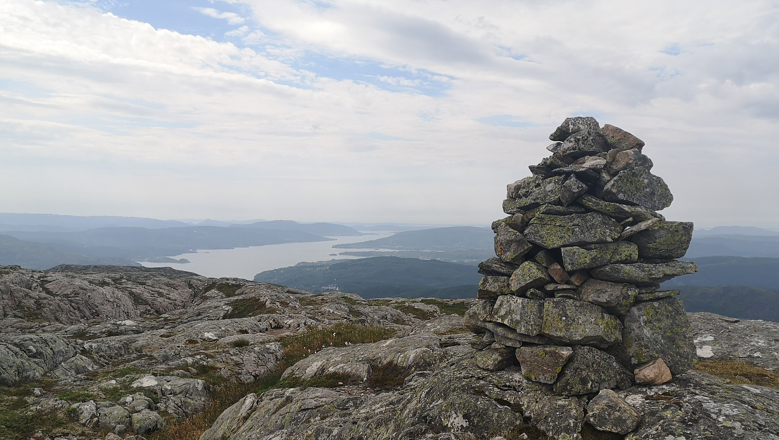 Husdalsfjellet (734 moh)