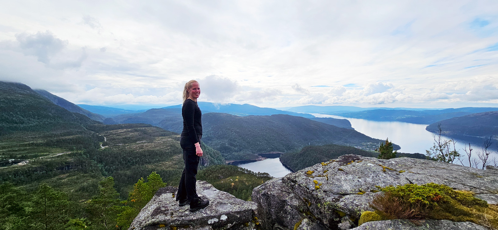 Fjelltur til Preikestolen (425-moh) på Osterøy