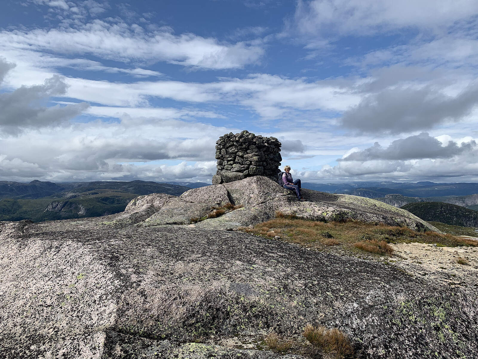 Ljomsnuten (1268moh)