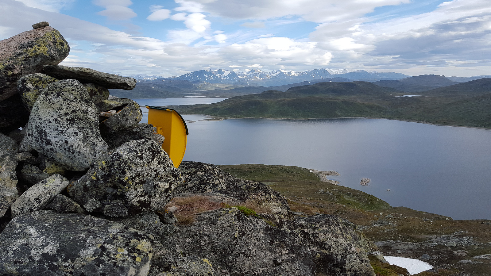 Horntinden (1454 moh)