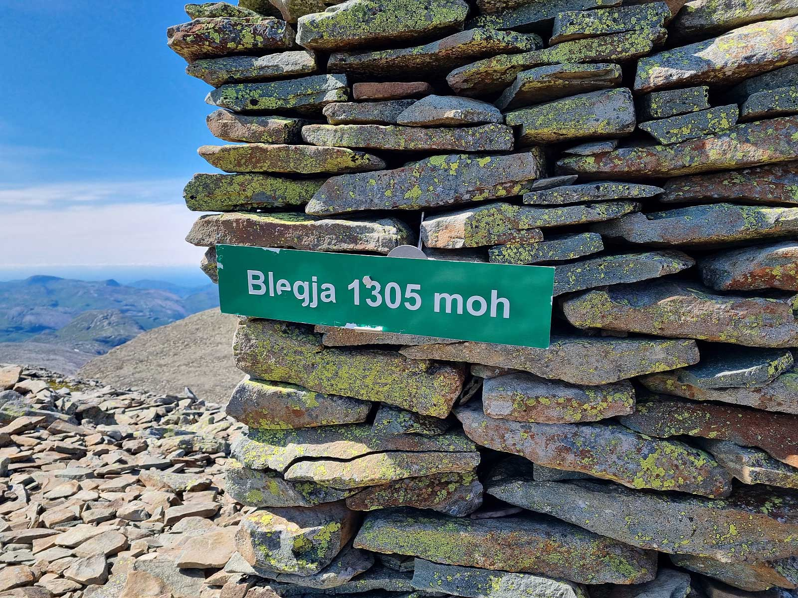 Fjelltur til Blægja (1305 moh) - høyeste fjell i Askvoll