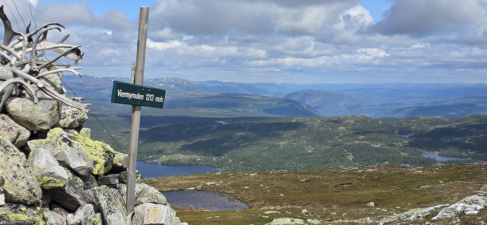 Viermyrnuten (1213 moh)