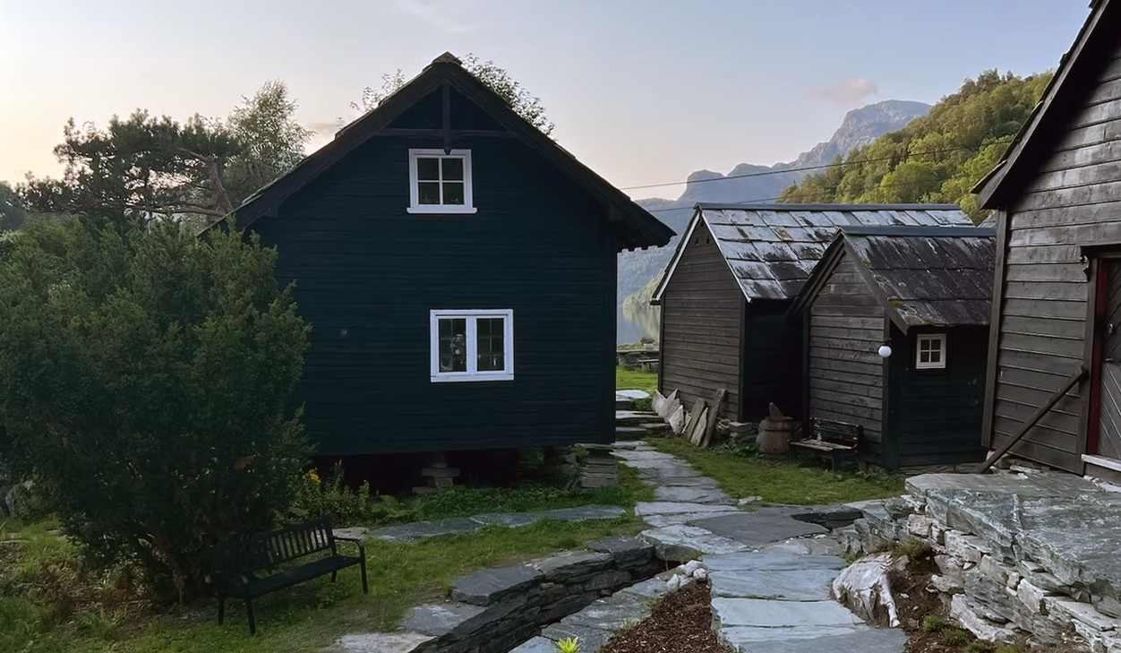 Boutiquehotell med rolig beliggenhet i Fusa