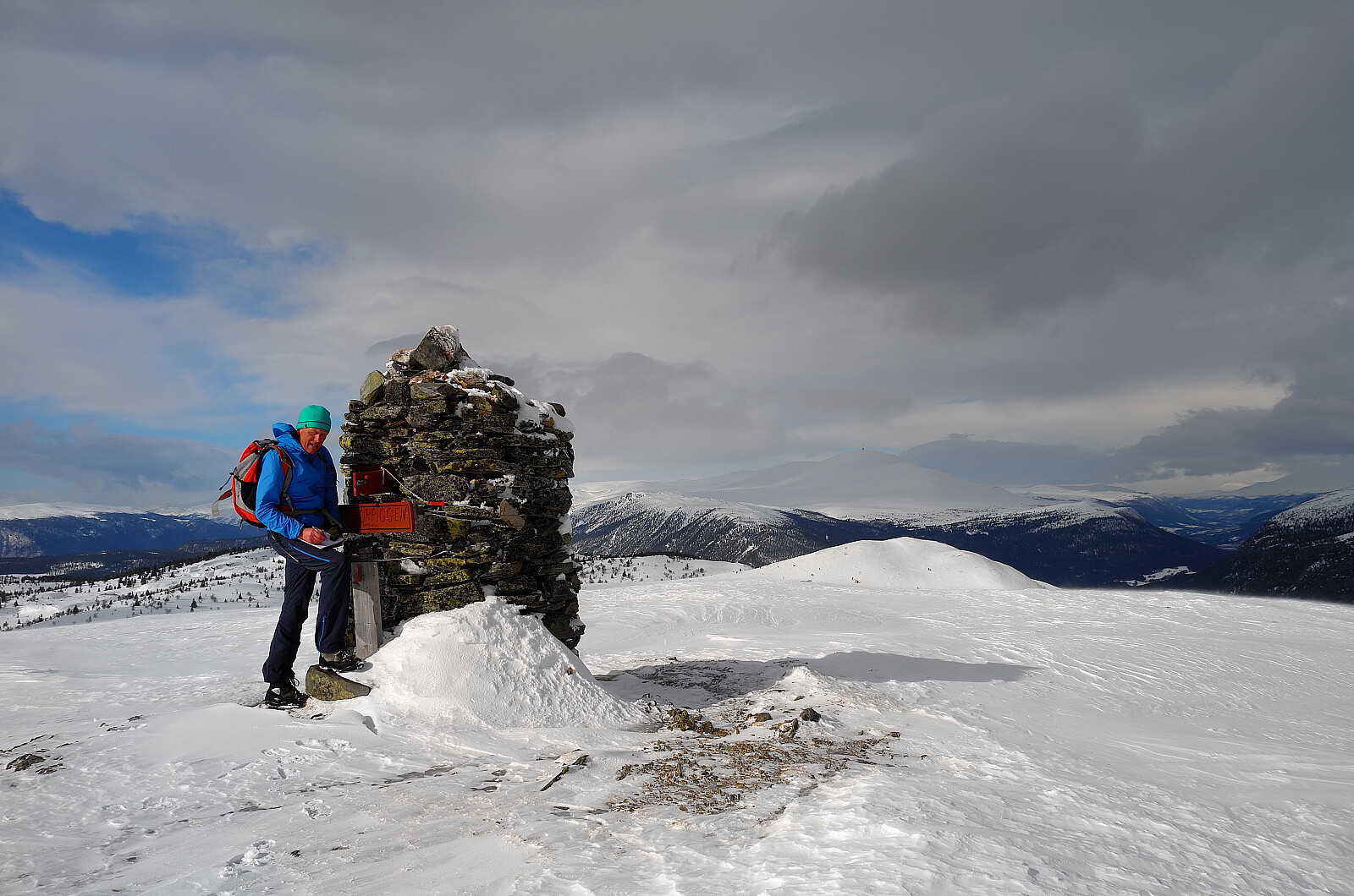 Haldorpiggen (1119moh)