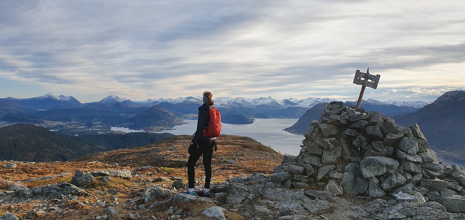 Fjelltur til Meraftafjellet (576 moh) på Oksnøya i Ålesund