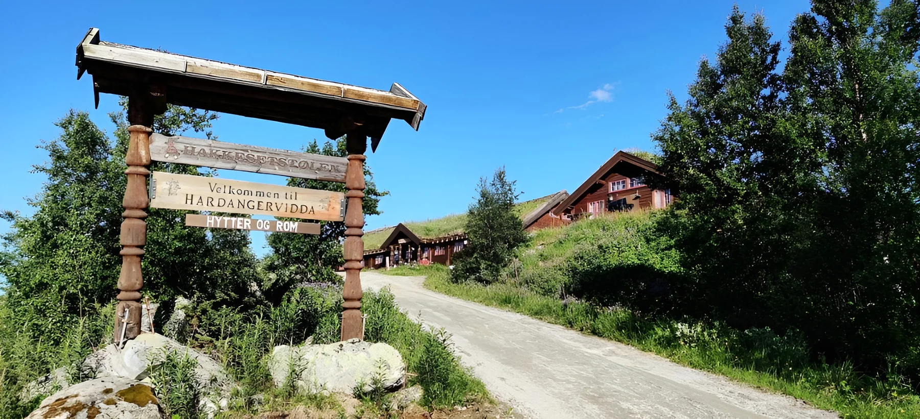 Hakkesetstølen Fjellstugu og Hytter