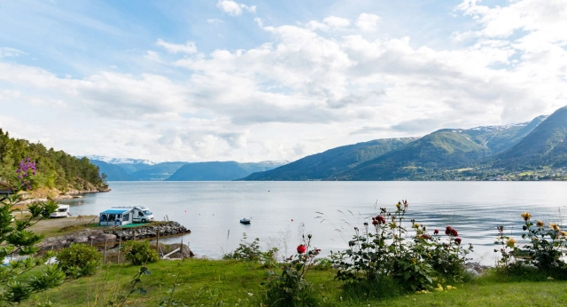 Veganeset Camping, Balestrand - Sogndal - Overnatting - Sogndal, Vestland