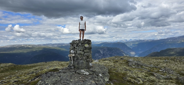 Bermålsnosi (1257 moh) - Årdal, Vestland