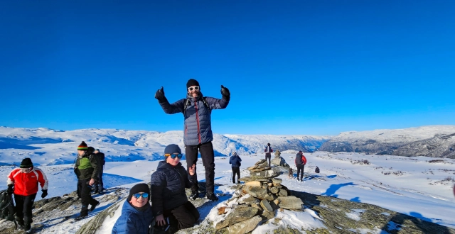 Skitur til Oddavarden (937 moh) fra Korlevoll skistadion - Ullensvang, Vestland