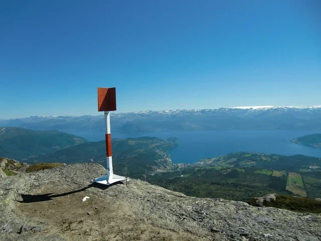 Fjelltur til Torefjell (1050 moh) fra Sjusete - Kvam, Vestland