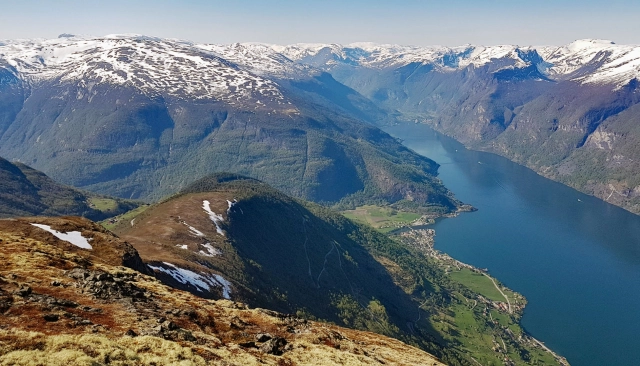 Fjelltur til Prest (1478 moh.) i Aurland - Aurland, Vestland