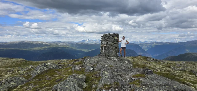 Fjelltur til Vetanosi (1134moh) fra Fodnes - Lærdal, Vestland