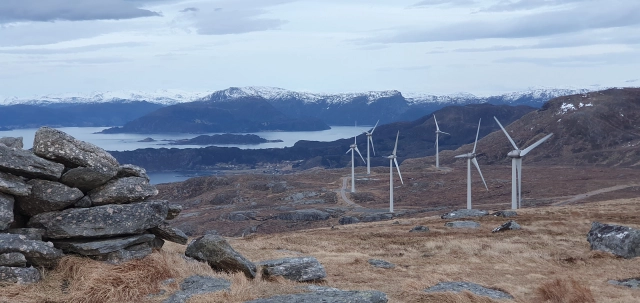 Mehuken (433 moh) - Kinn, Vestland