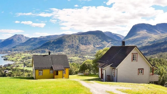 Kvitfella feriehytter - Overnatting - Gloppen, Vestland