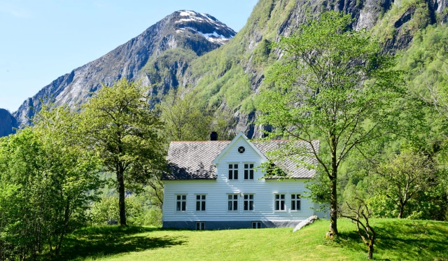 Overnatting på Sørebø Gard - Overnatting - Høyanger, Vestland